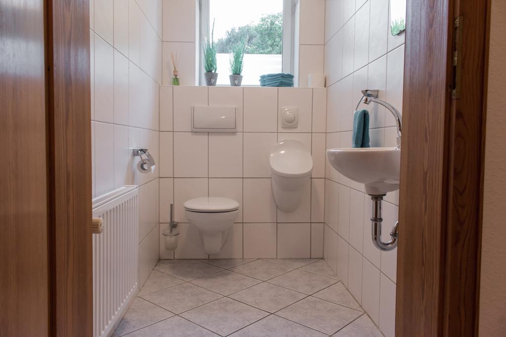 Ferienwohnung Illbruckshof - Ca. 120M² Moers Exteriör bild